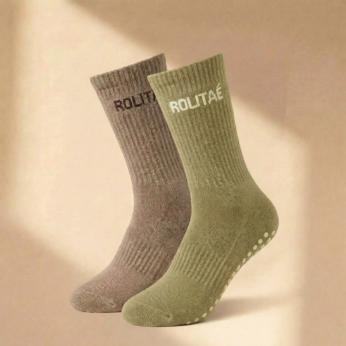 Duo pack pilates sokken groen en mocha met antislip grip zool